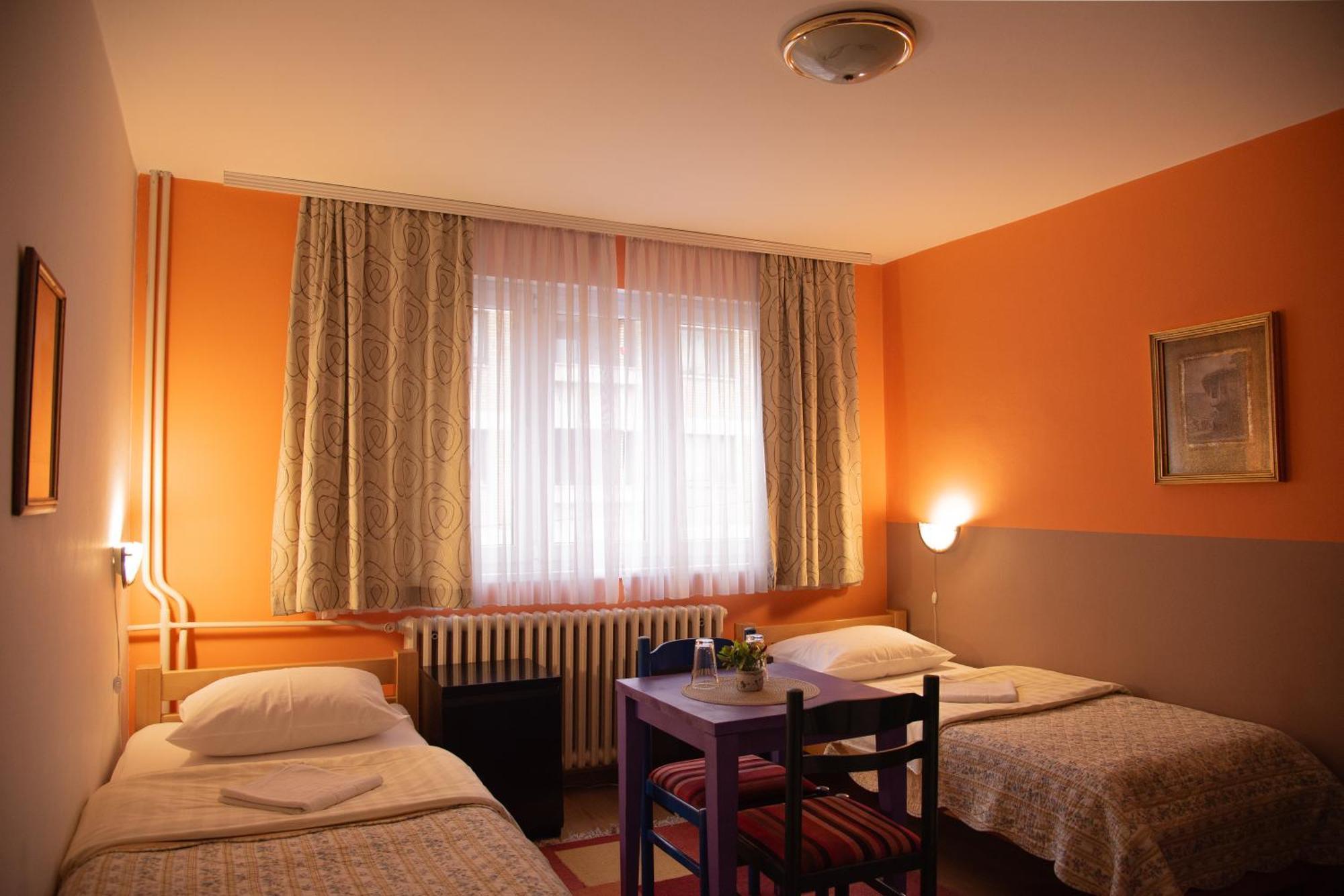 Hondo Rooms & Apartments Sarajevo Exterior photo