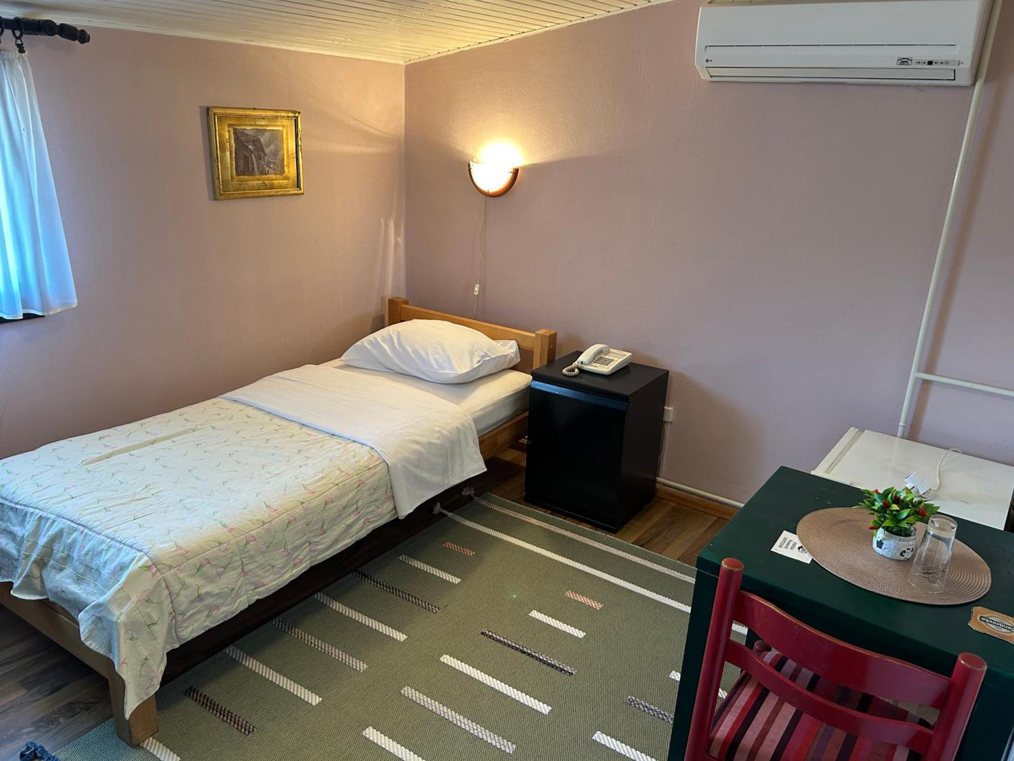 Hondo Rooms & Apartments Sarajevo Exterior photo