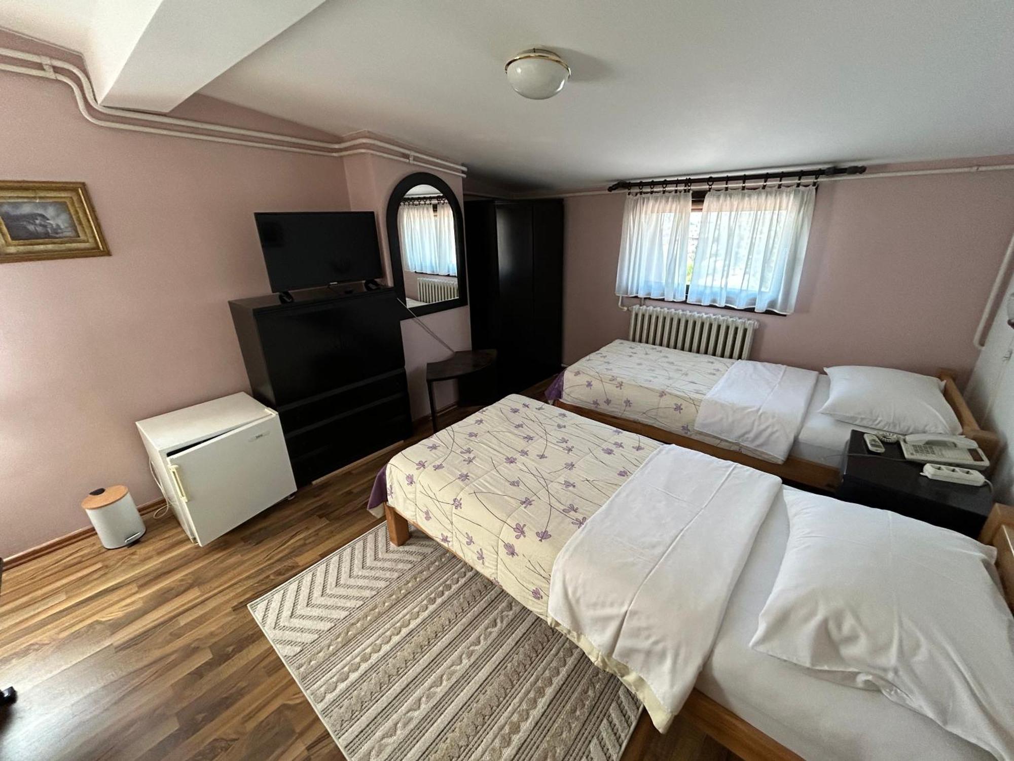 Hondo Rooms & Apartments Sarajevo Exterior photo